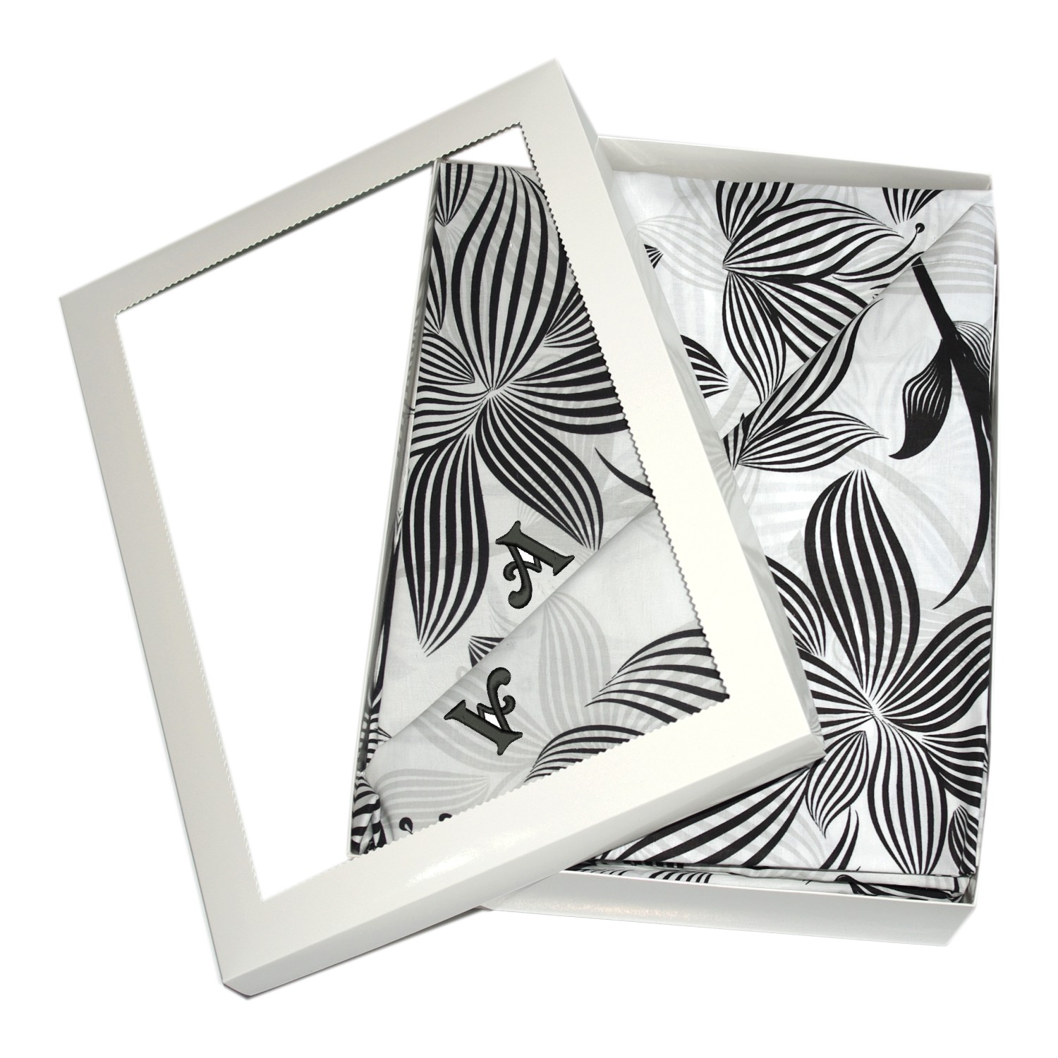 Lenjerie de pat personalizata Model floral alb negru